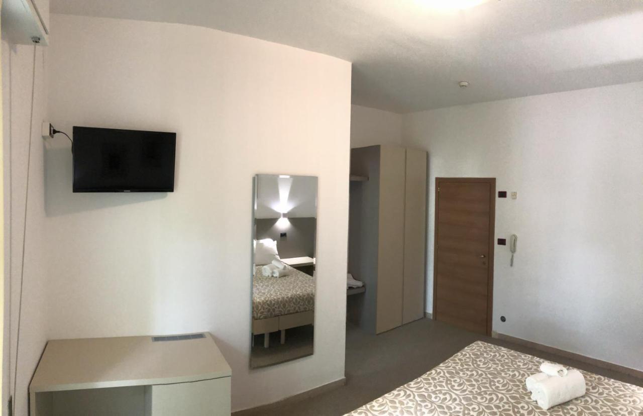 Vinsea Hotel Bellaria-Igea Marina Exterior photo