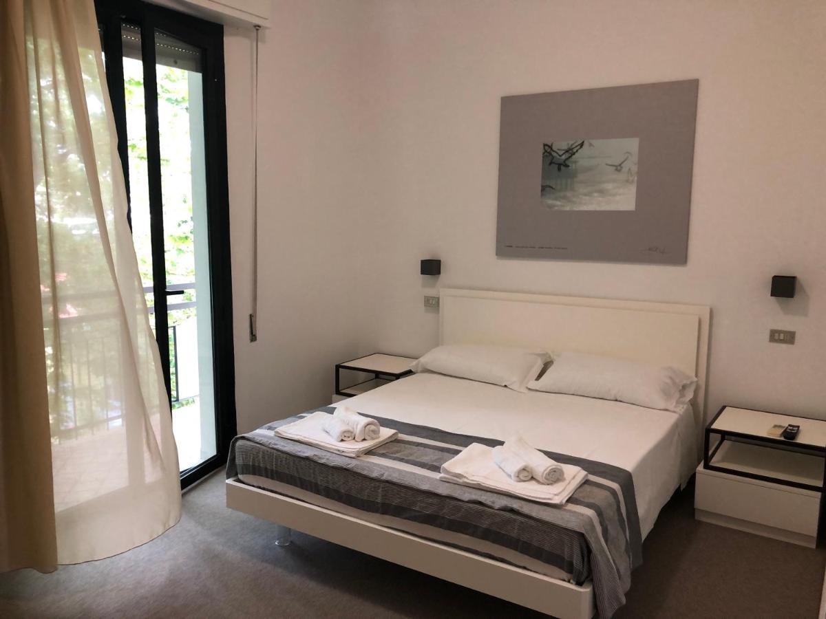 Vinsea Hotel Bellaria-Igea Marina Exterior photo